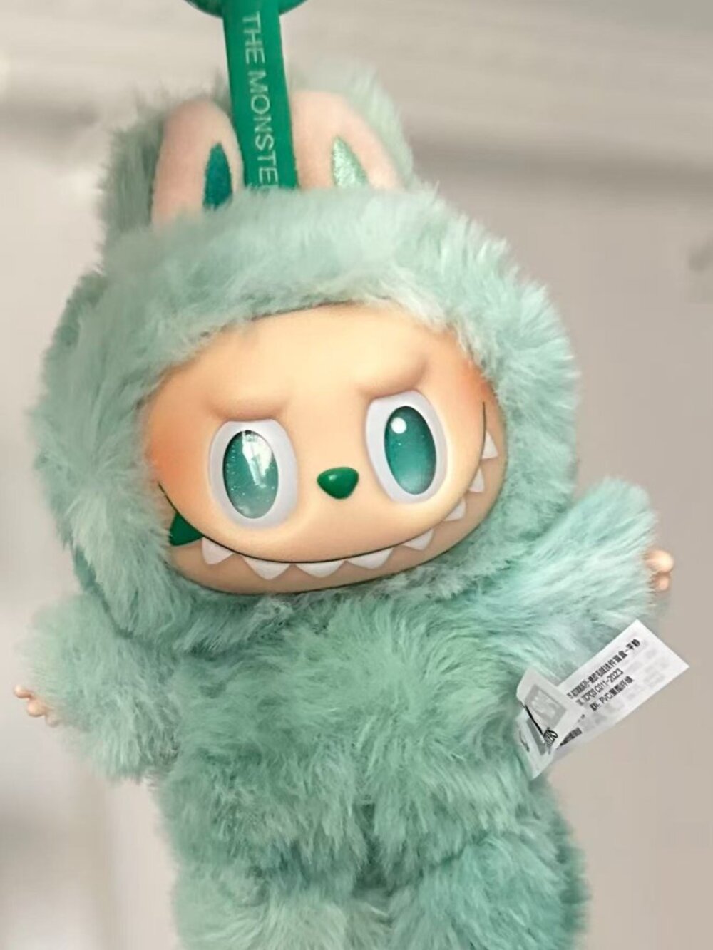 LABUBU Big Into Energy High Energy Confirmed Box SERENITY - Picture 3 of 4